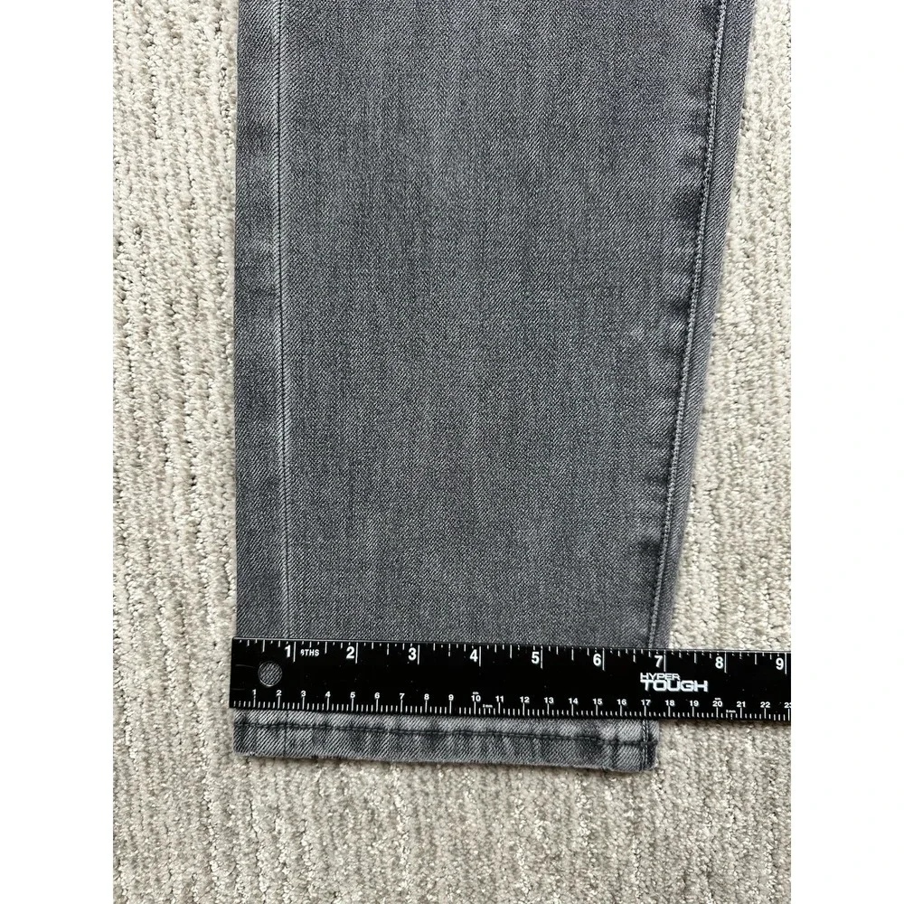 Liverpool Jeans Company fit theme